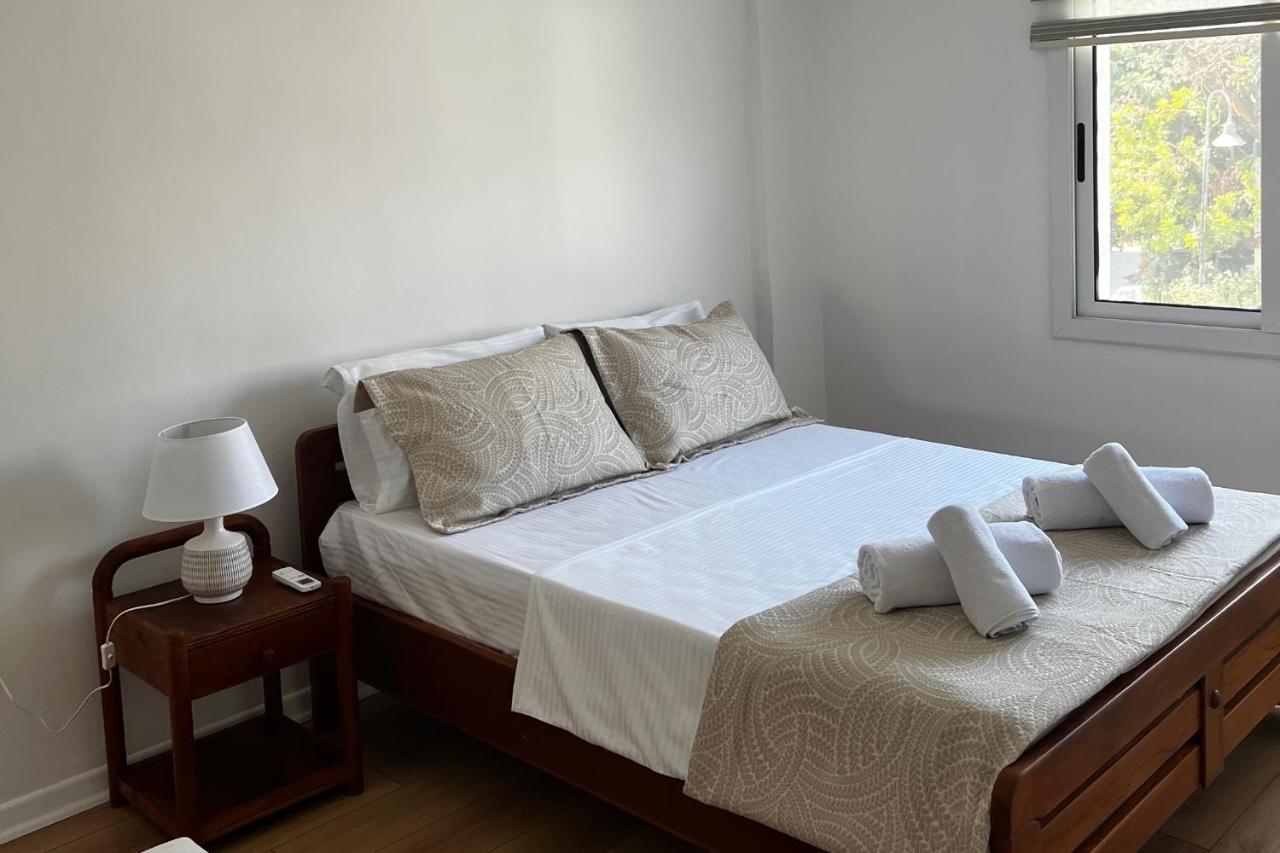 Stylish 3 Bedroom In Kyrenia Northern Cyprus *